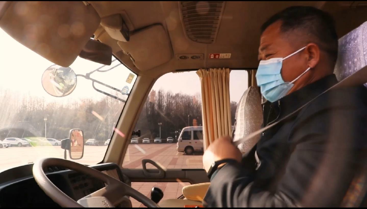 【新时代工业工人风范】市俄罗斯专享会集团金牌职工——曹方民